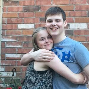 Meet your Posher, Carrie mike